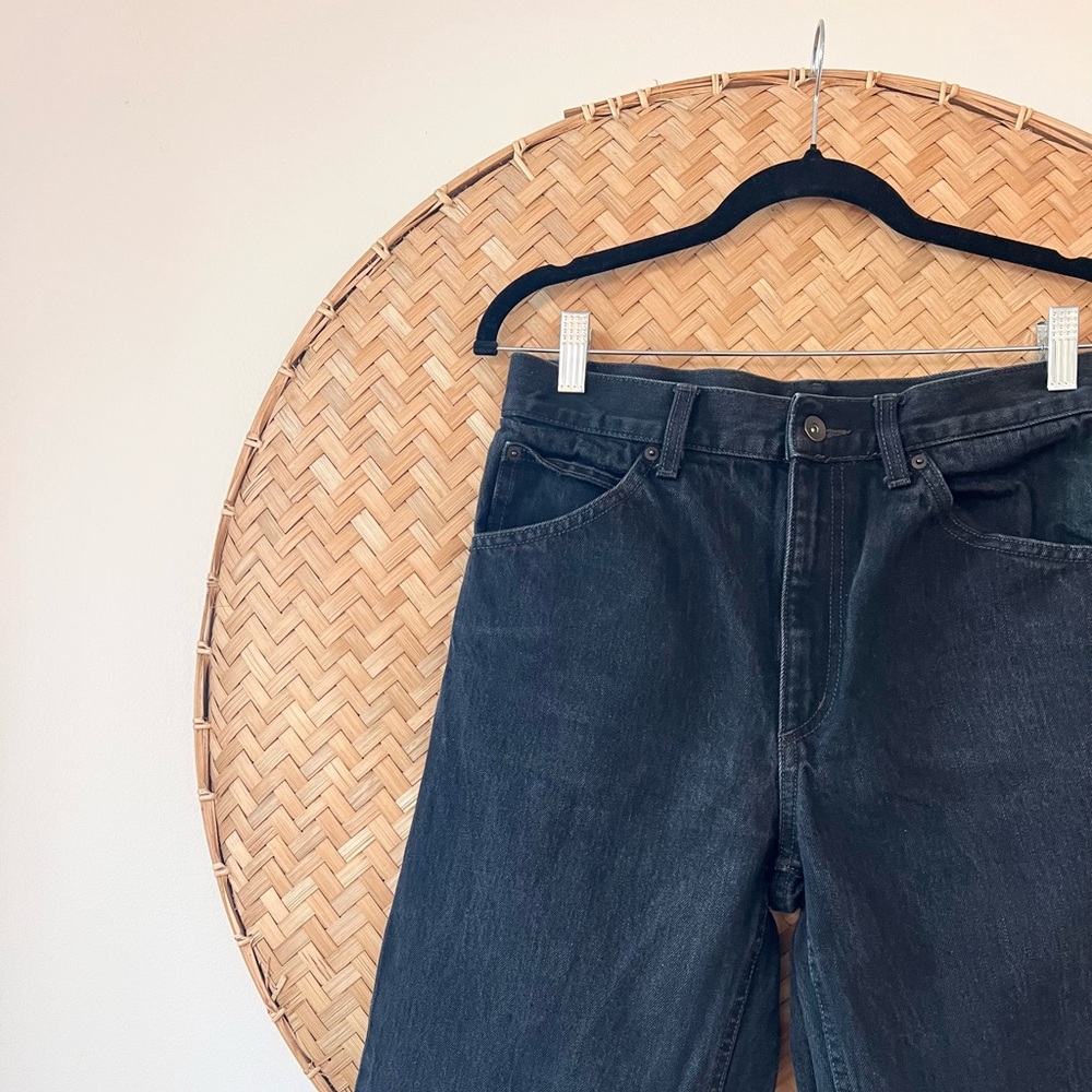 UNIQLO UNISEX CLASSIC BLACK JEANS CAPSULE WARDROBE CLOSET STAPLE PREP PREPPY EUC - Picture 5 of 12